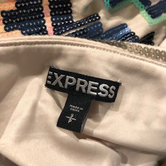 Patterned mini skirt | Express - Picture 4 of 4